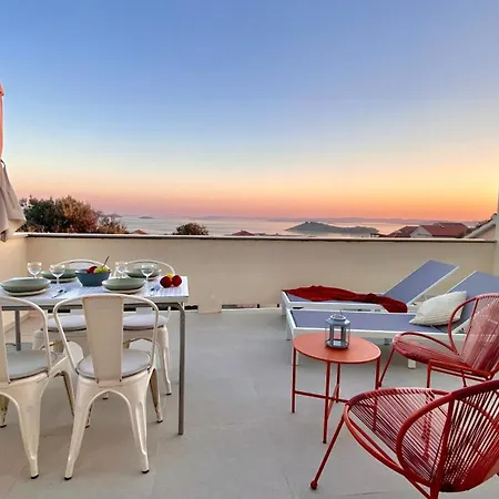 Lukenda - Boutique With View Of Adriatic Sea Lejlighed