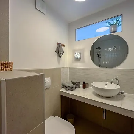 Lukenda - Boutique With View Of Adriatic Sea Pakoštane