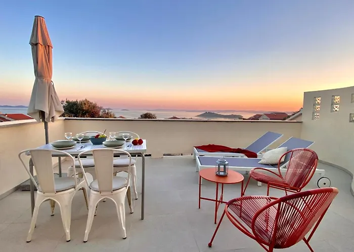 Lukenda - Boutique With View Of Adriatic Sea Apartman